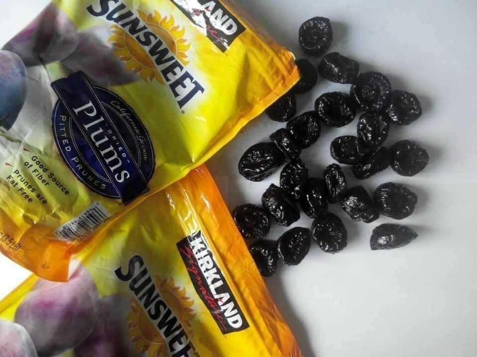 Mận sấy Kirkland Signature Sunsweet Plums - Bịch 1,59kg