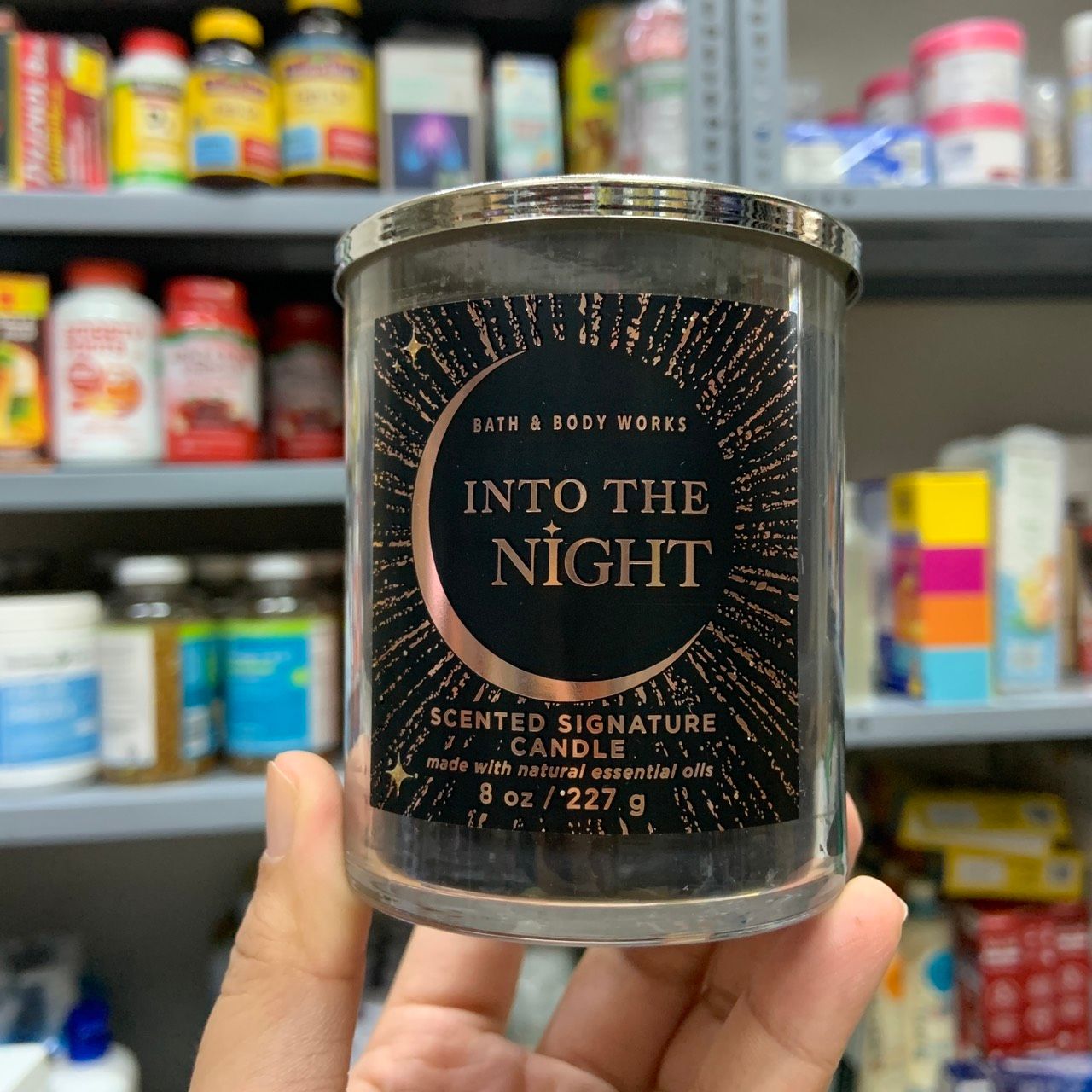 Nến thơm 1 bấc Bath & Body Works Into The Night