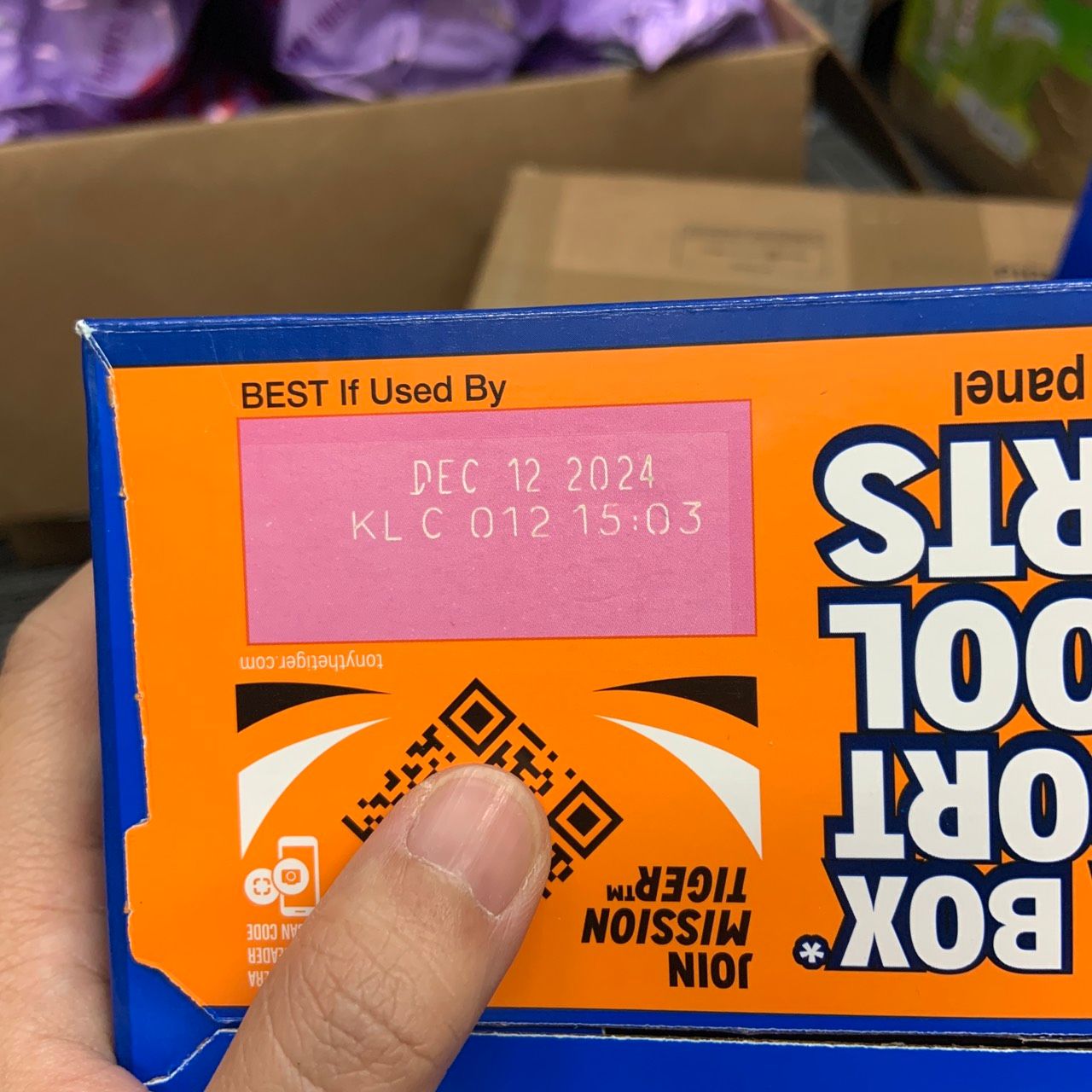 Ngũ cốc ăn sáng Kellogg’s Frosted Flakes