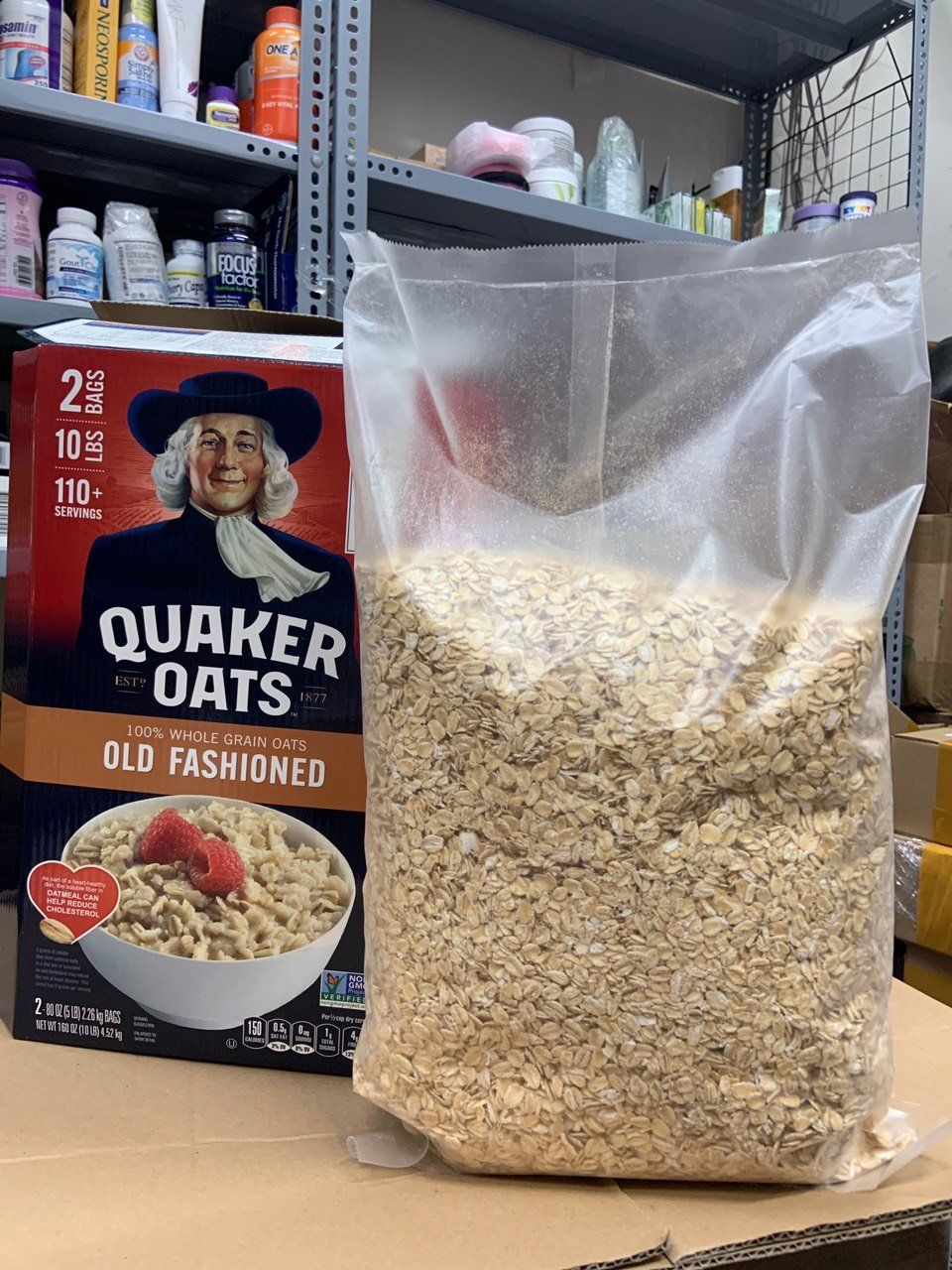 Ngũ cốc yến mạch nguyên hạt Quaker Oats