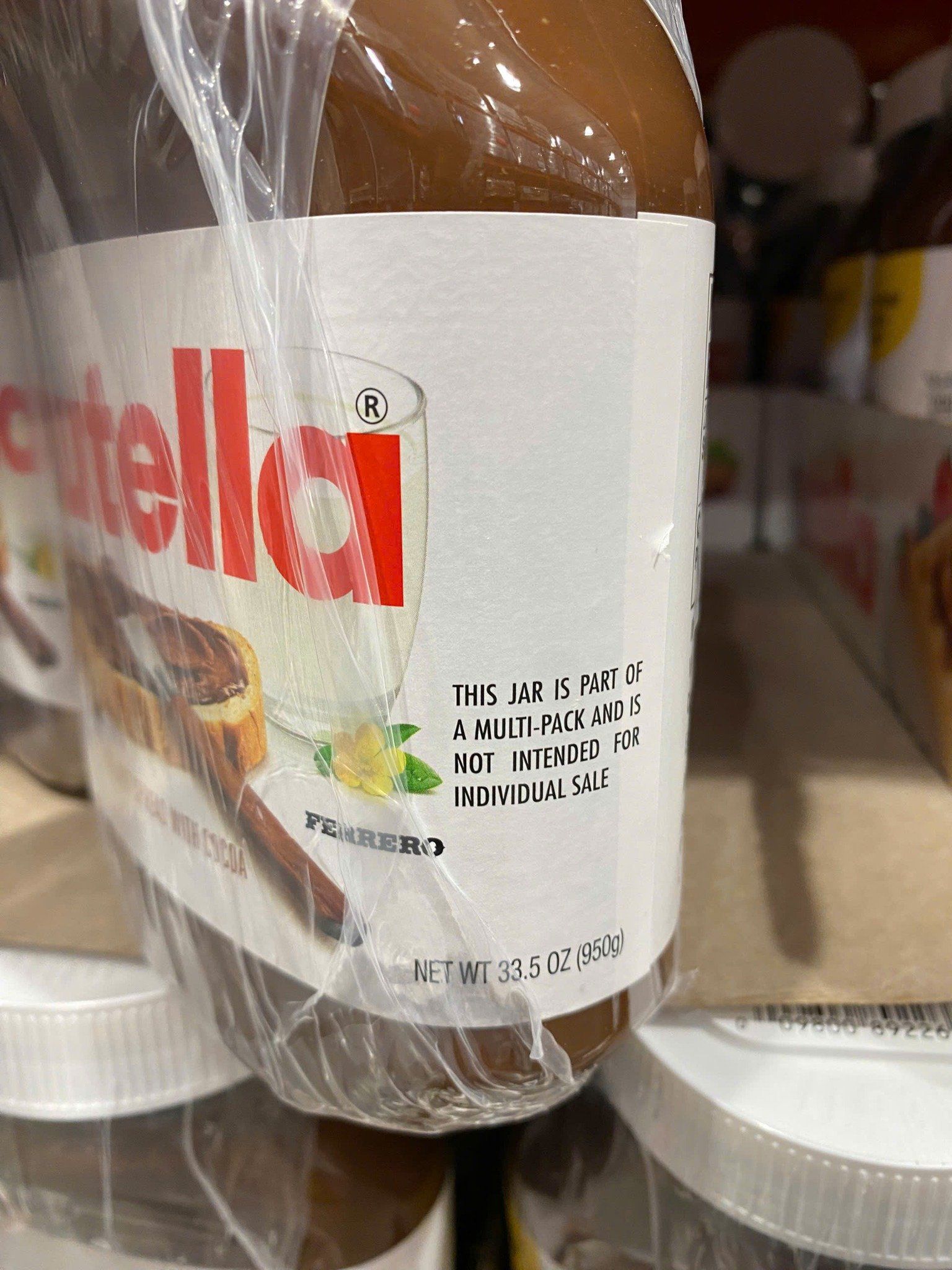 Sốt chocolate hạt phỉ Nutella