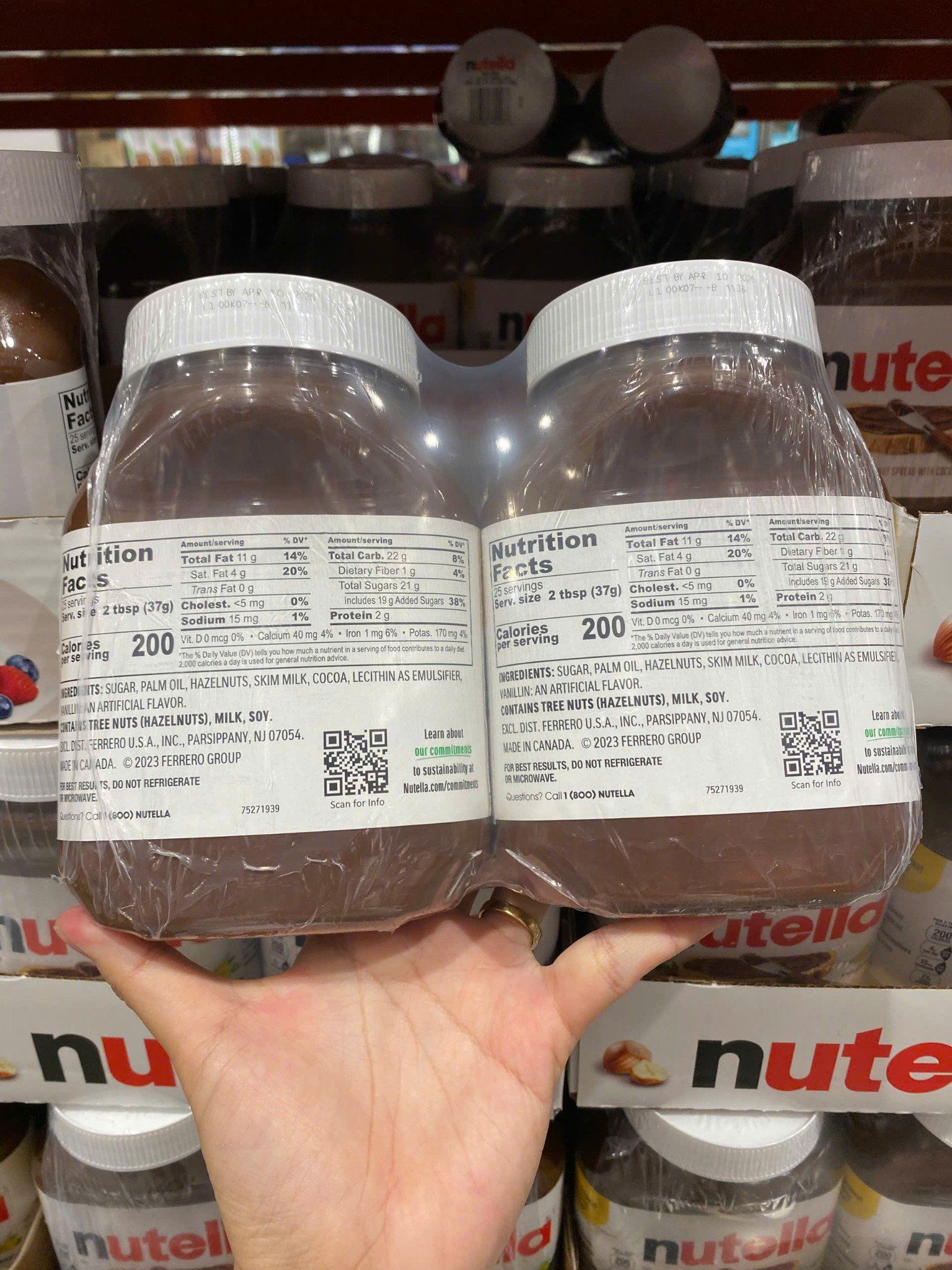 Sốt chocolate hạt phỉ Nutella