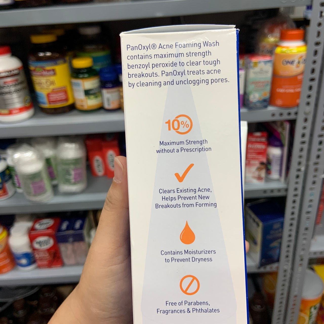 Sữa rửa mặt kháng khuẩn cho da dầu mụn PanOxyl Acne Foaming Wash