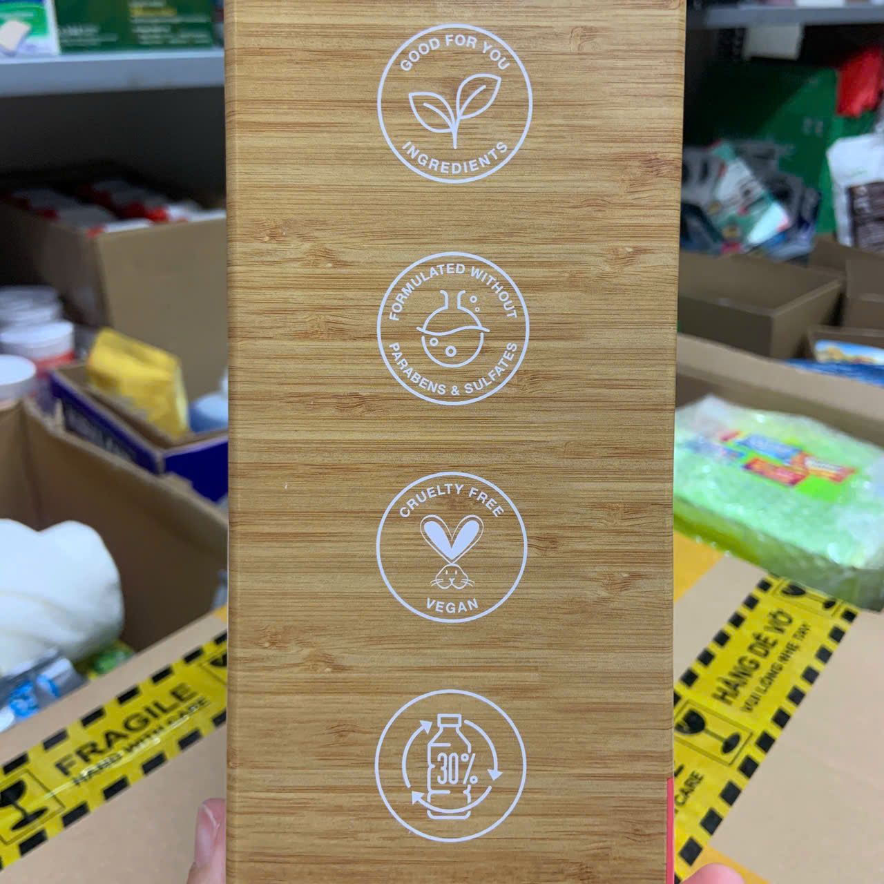 Sữa tắm dưỡng ẩm Raw Suger Moisture Loving Body Wash