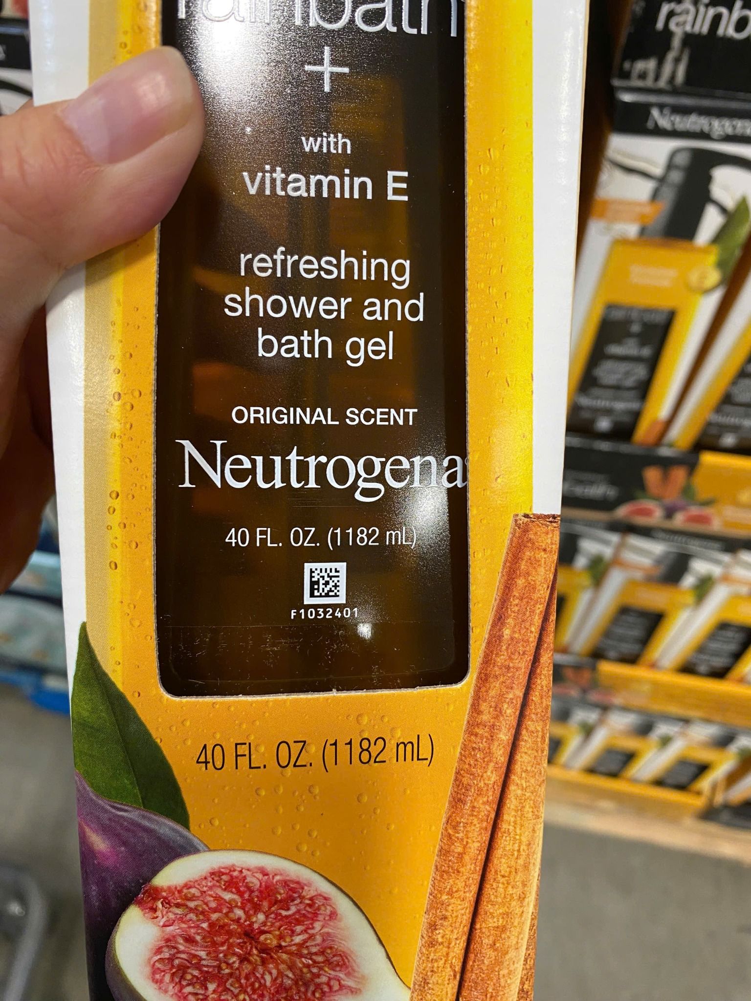 Sữa tắm giảm mụn lưng và viêm nang lông Neutrogena Rainbath