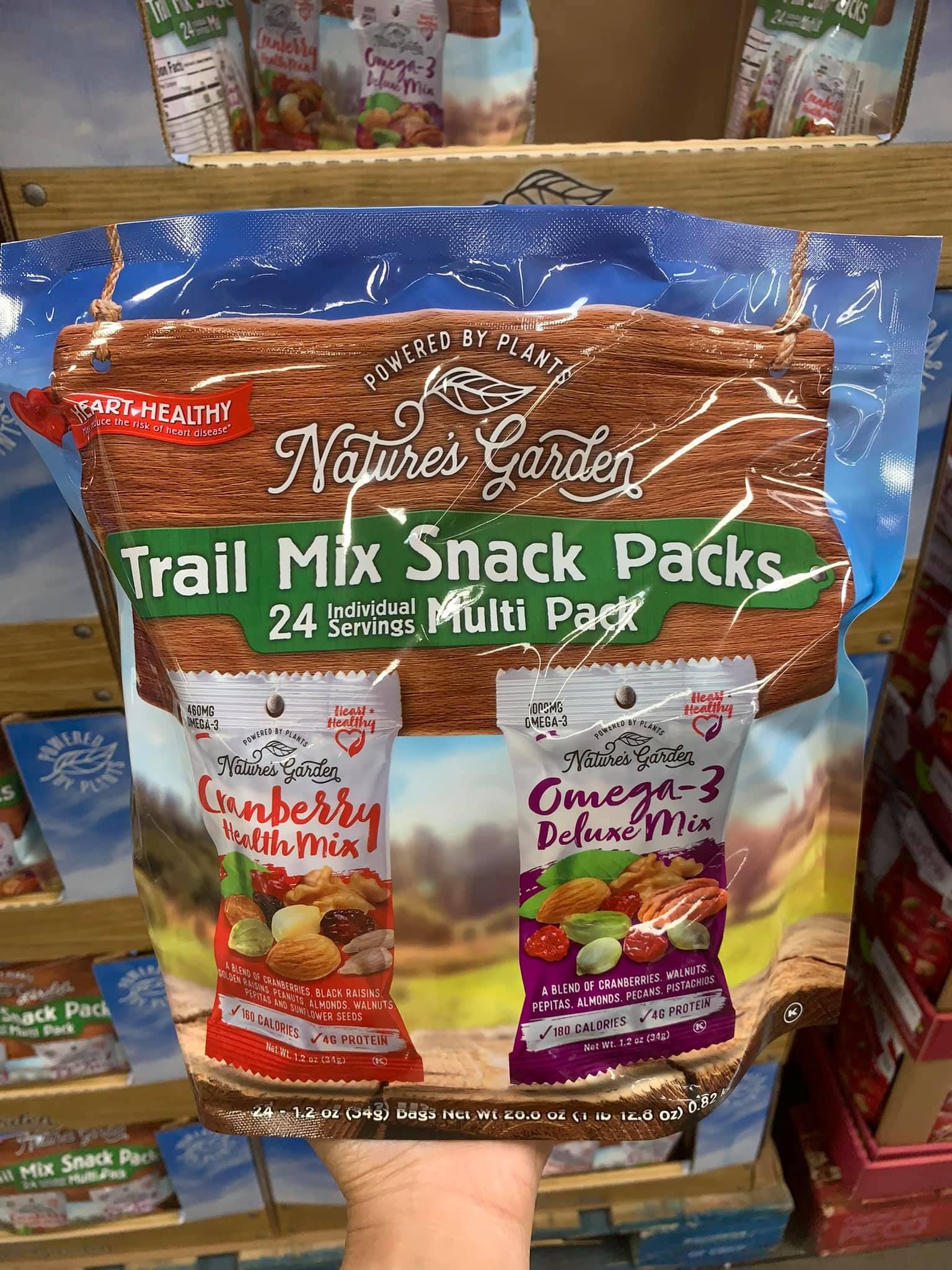 Hạt mix Tổng Hợp Hữu Cơ Nature's Garden Trail Mix Snack Packs - Multi Pack