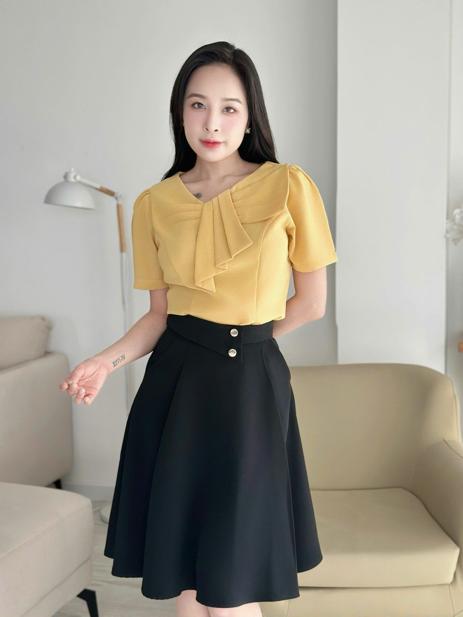 Áo kiểu công sở nữ tính form eo cổ lệch cách điệu thời trang Eden - ASM255