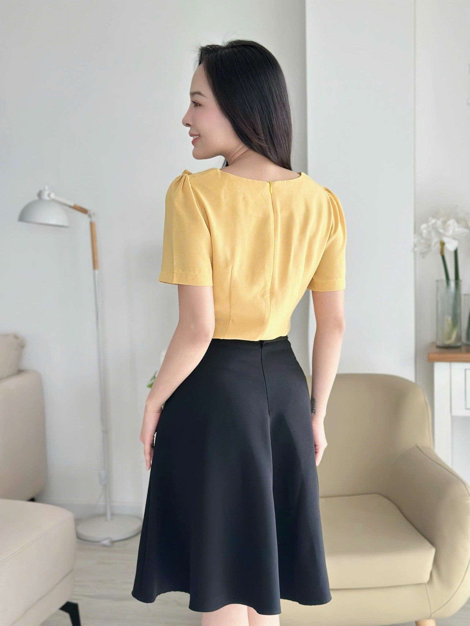 Áo kiểu công sở nữ tính form eo cổ lệch cách điệu thời trang Eden - ASM255
