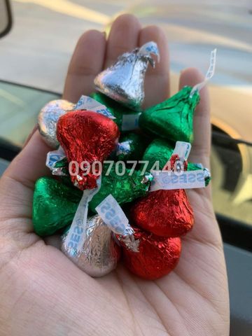  Chocolate Hershey’s Kisses - 1, 47kg 