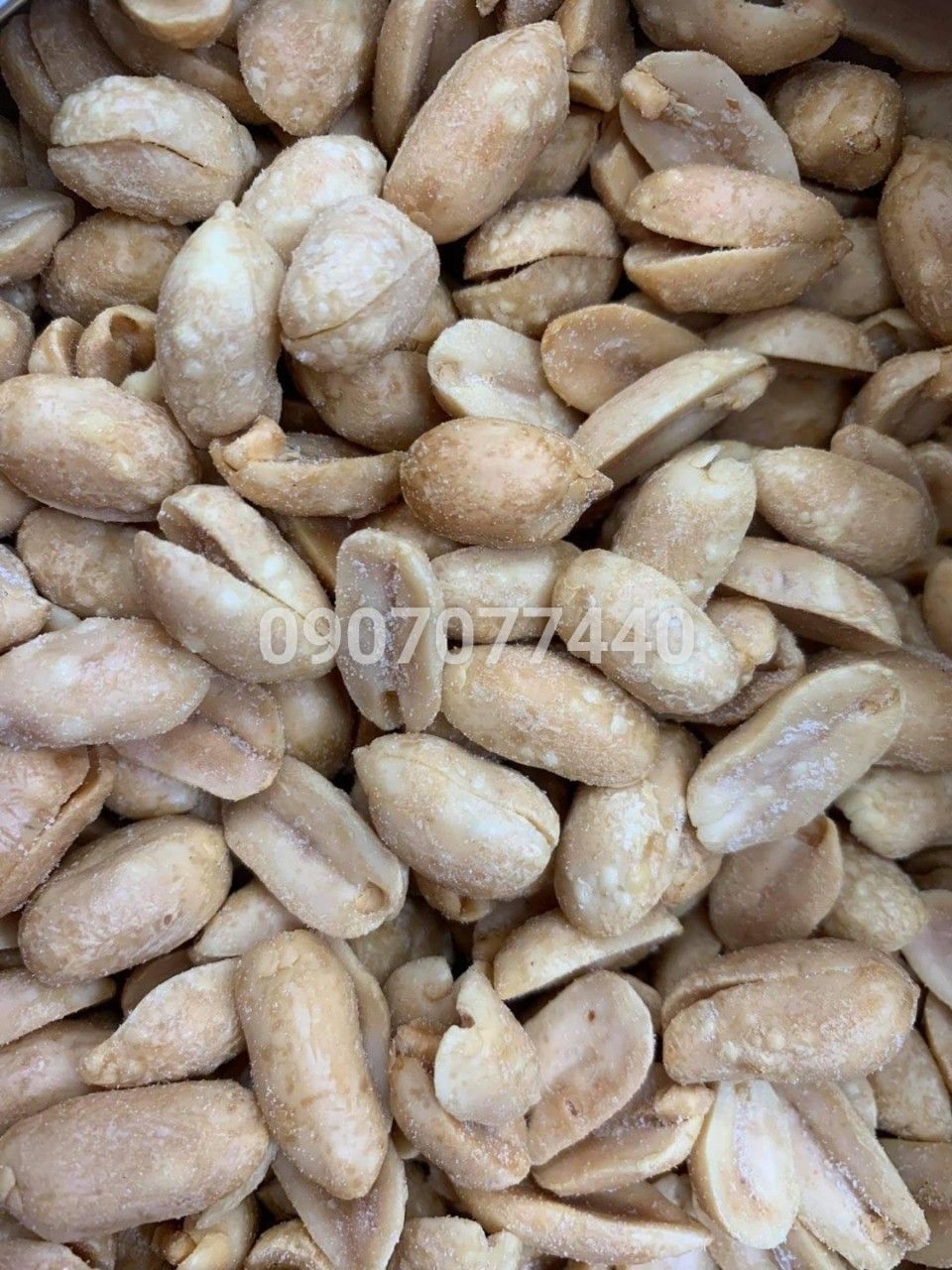 Đậu phộng rang muối Kirkland Super Extra Large Peanuts - 1,13kg