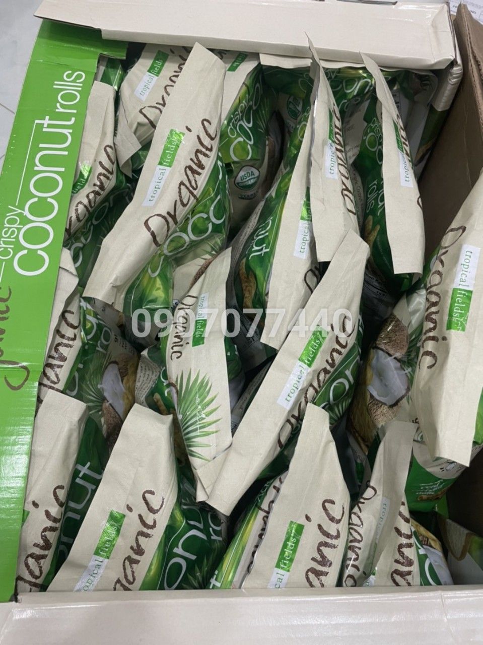Bánh ống dừa hữu cơ Crispy Coconut Roll