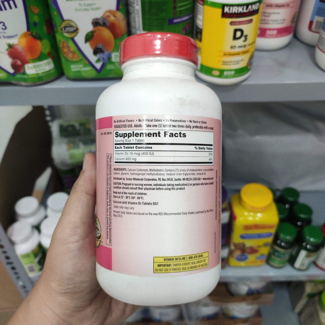 Viên uống bổ sung canxi Kirkland Signature Calcium 600mg + D3