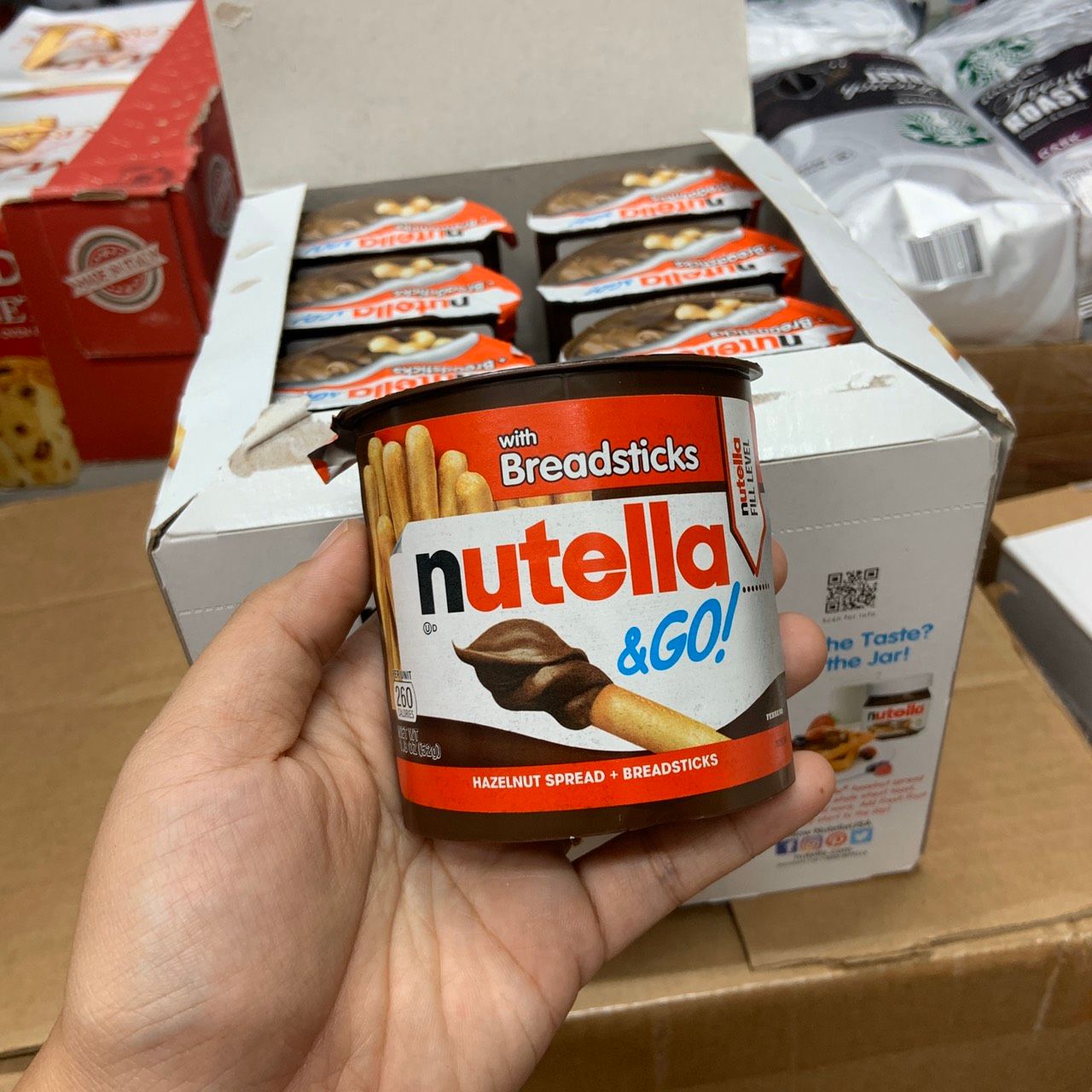 Bánh que chấm sốt chocolate Nutella and Go