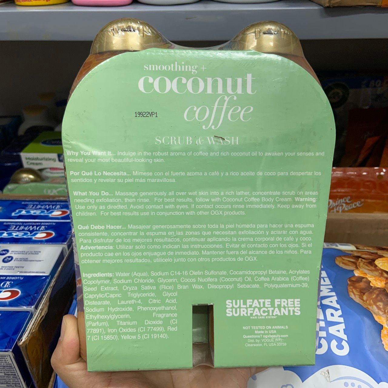 Sữa tắm tẩy tế bào chết OGX