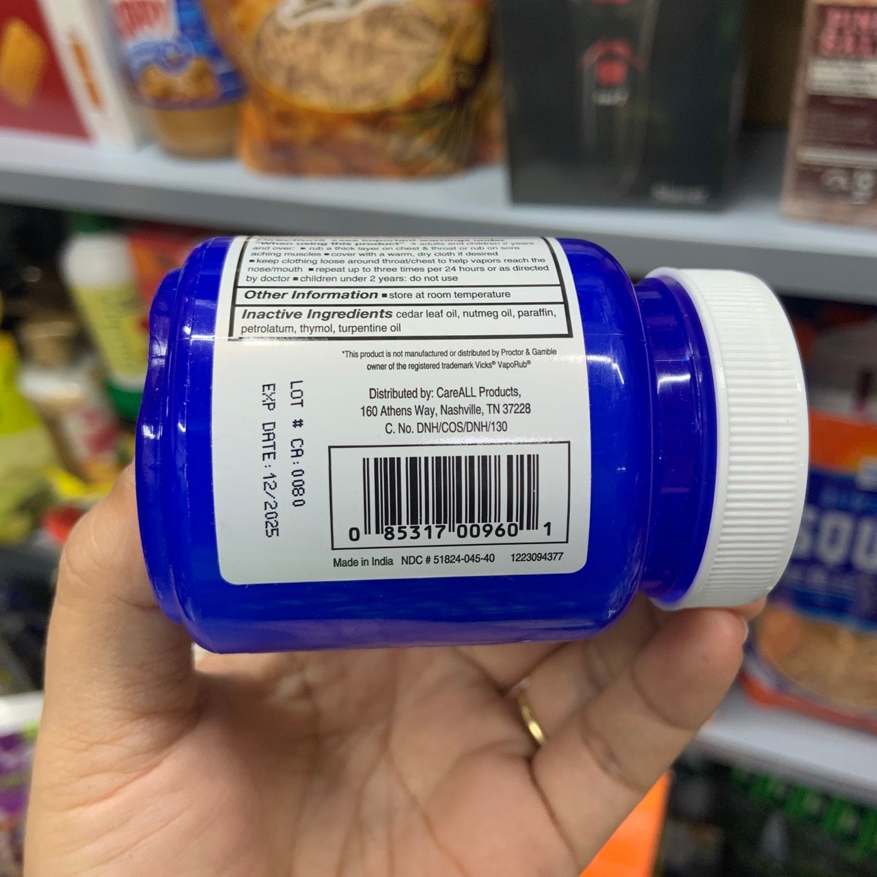 Dầu cù là Chest Rub