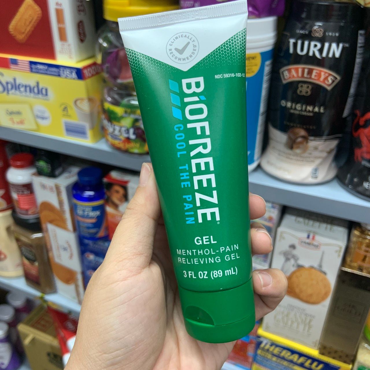 Lăn lạnh xoa bóp giảm đau nhức Biofreeze Cool The Pain