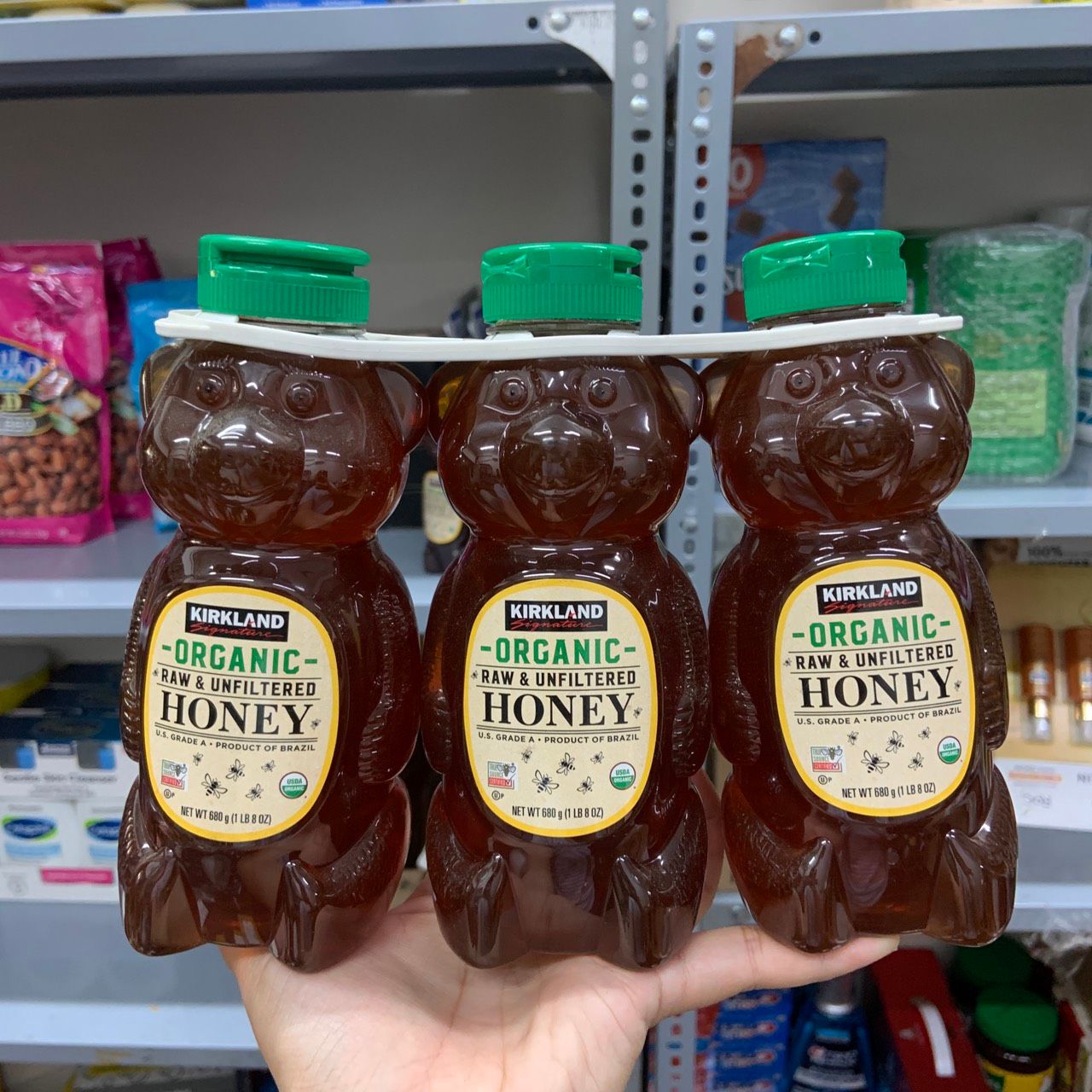 Mật ong hữu cơ Kirkland Organic Raw Honey - Chai 680gr