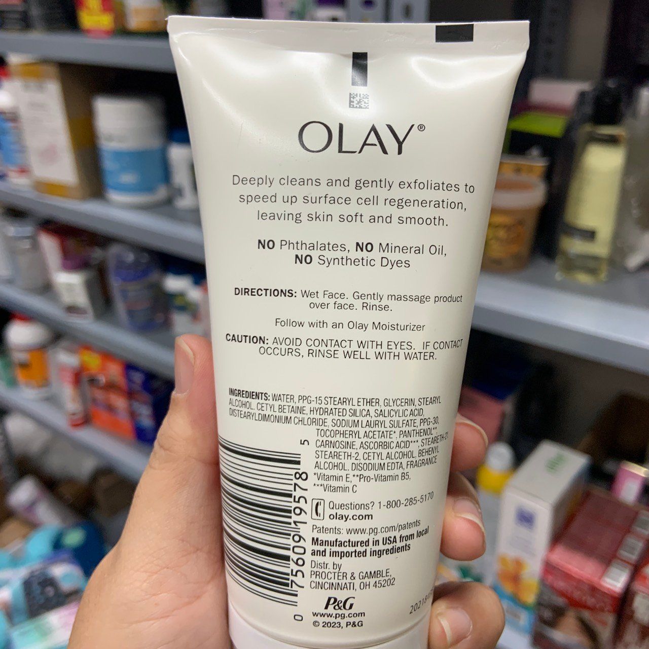 Sữa rửa mặt Olay - Tuýp 150ml