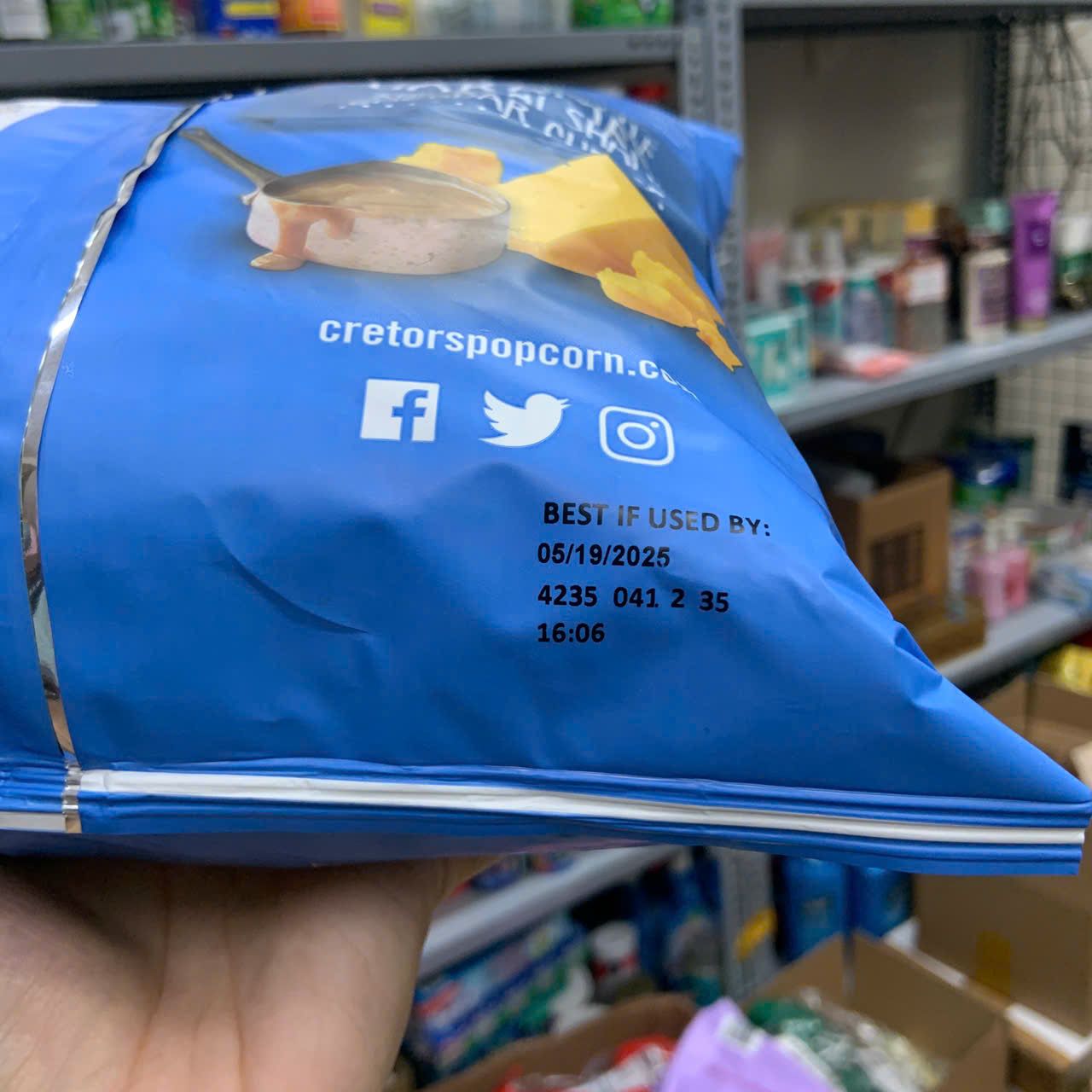 Bánh bắp Cretors mix 2 vị caramel và chees