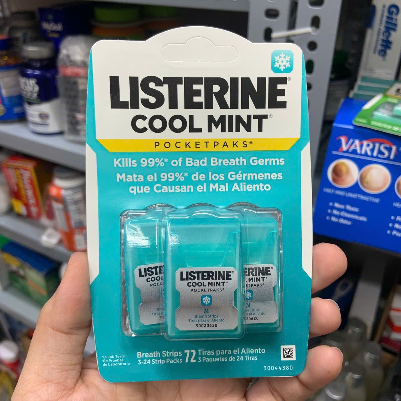 Miếng ngậm thơm miệng, diệt khuẩn Listerine Pocketpaks - Vỉ 3 hộp
