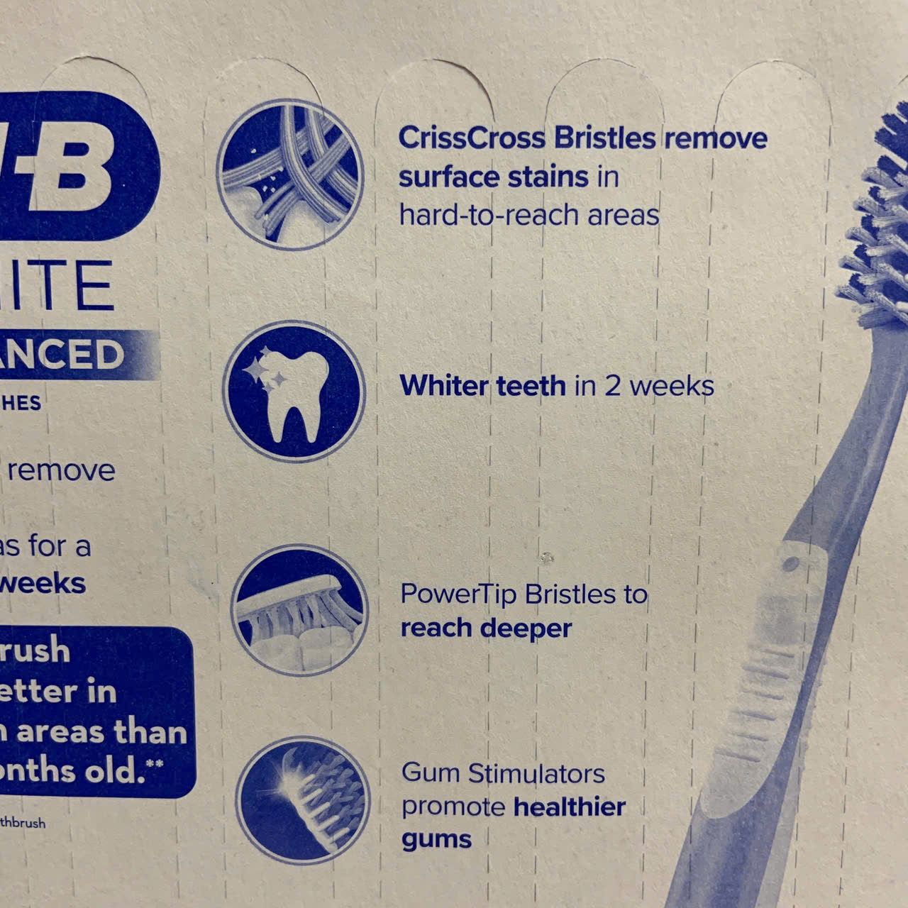 Set 8 cây bàn chải đánh răng Oral-B