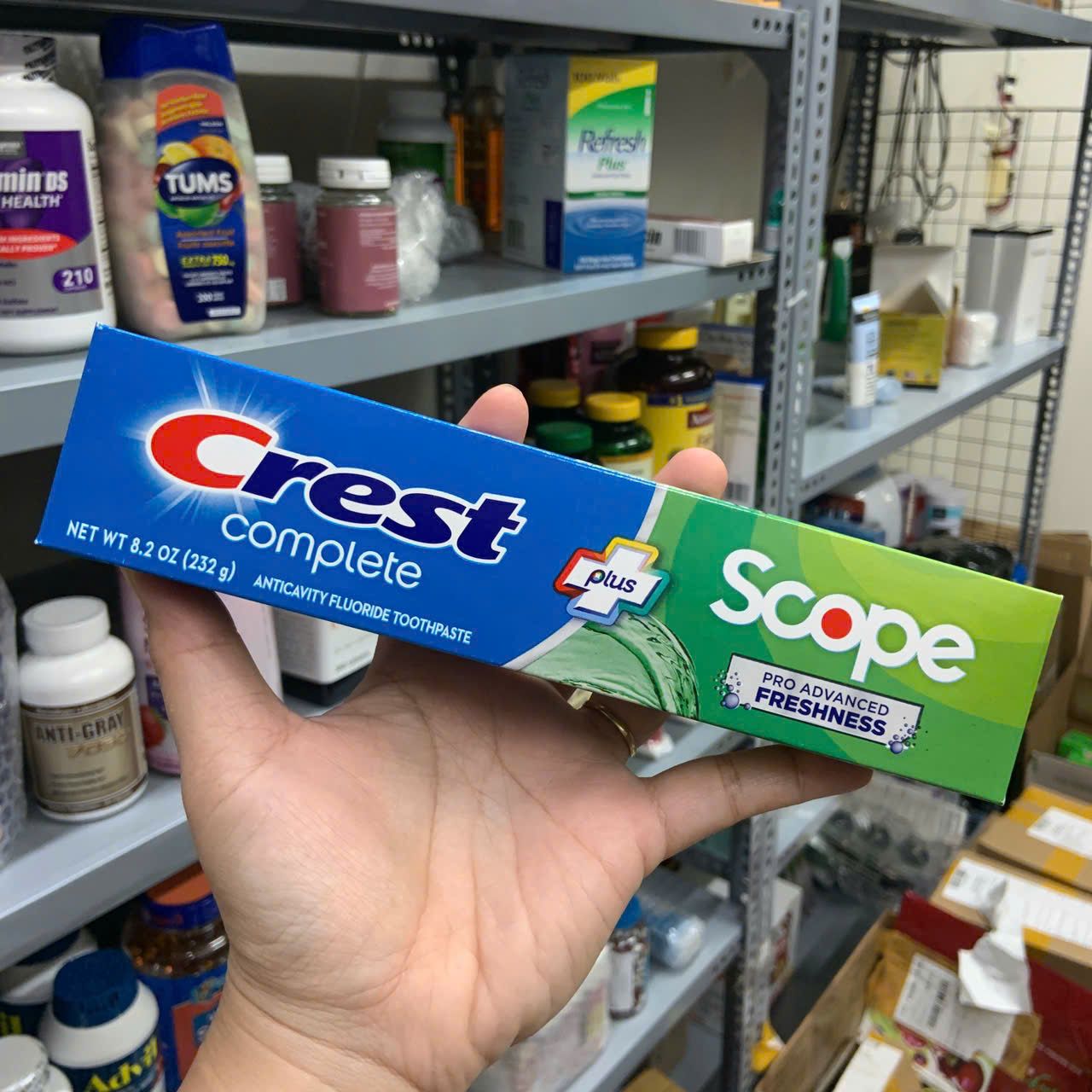 Kem đánh răng Crest Complete Plus Scope