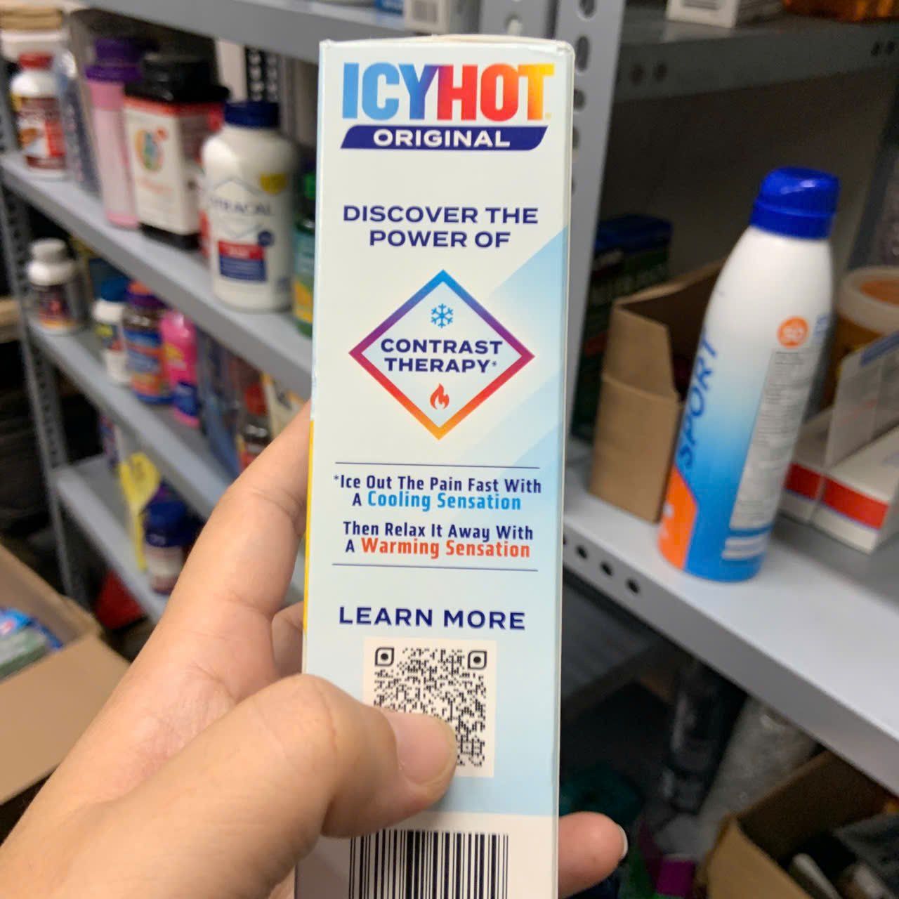 Dầu nóng dạng lăn Icy Hot Original