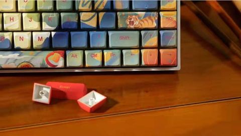 Bàn Phím Cơ Không Dây - Newmen GM680 Jungle KailhBox | 2.4Ghz| BT5.0| USB-C