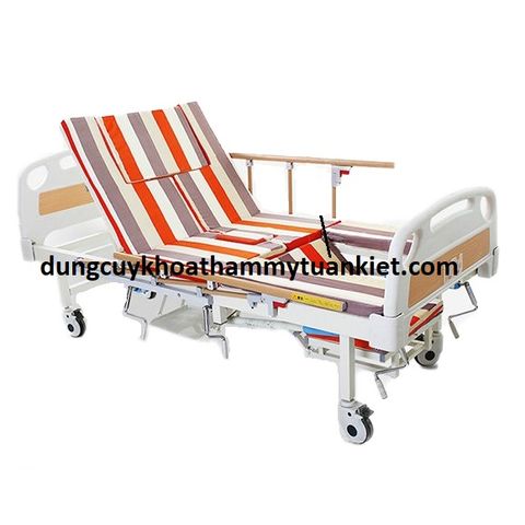 Giường bệnh nhân đa chức năng 4 tay quay DP-E28