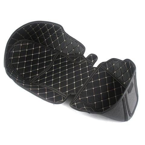  LÓT CỐP - THÙNG ĐỰNG VẬT DỤNG YAMAHA XMAX300 2021 - 2023. 