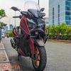 KHUNG CHỐNG ĐỖ CHO YAMAHA XMAX 300 -2023 - CÓ THANH NGANG - BỐN TẤM NHÔM