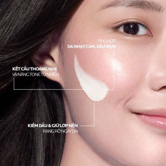 Kem chống nắng phổ rộng, nâng tông kiềm dầu La Roche-Posay Anthelios XL SPF50+ PA++++