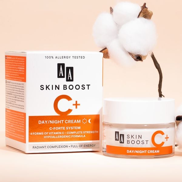 Kem dưỡng trắng da ngày & đêm AA COSMETICS Skin Boost C+ Day/Night Cream