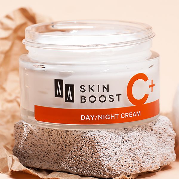 Kem dưỡng trắng da ngày & đêm AA COSMETICS Skin Boost C+ Day/Night Cream