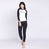  Áo bơi nữ Basic Black White 