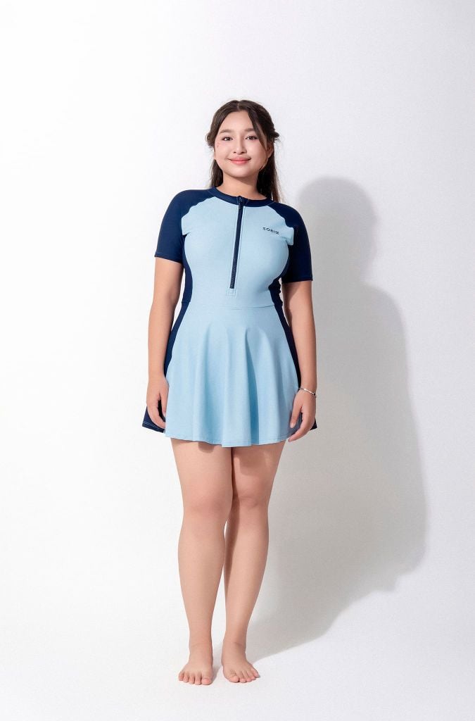 Đồ bơi nữ liền thân váy khoá kéo tay ngắn Chubby Mia — 9