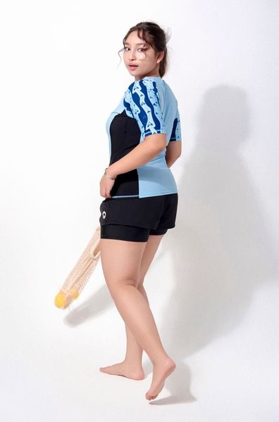  Áo bơi nữ khoá kéo tay lửng Chubby Gina 