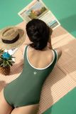  Đồ bơi nữ liền thân Monokini Olive Viva 