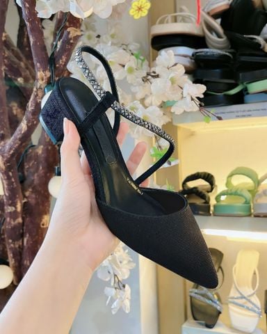 Giày Cao Gót Đế Vuông Thấp 3cm Bít Mũi Hở Gót Dây Đính Đá Big Size 35 - 43 Merly 1047 Đen Đính Đá, Giày Đi Tiệc, Giày Mũi Nhọn, Giày Đế Vuông, Giày Slingback, Sandal Bít Mũi