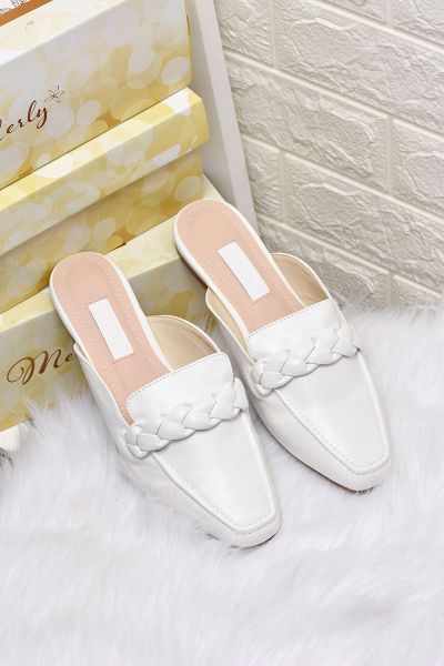 Dép sabo Merly 1355 Trắng, dép sục nữ mũi vuông