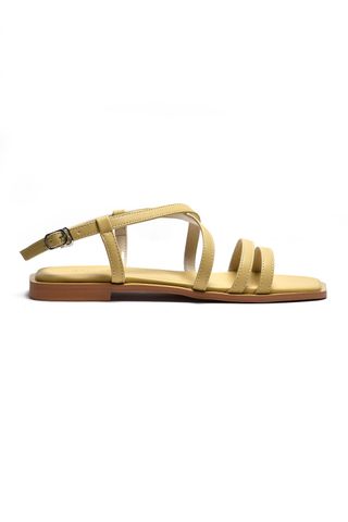 Giày Sandals Dây Mảnh Đế Bệt, Xăng Đan Dây, Giày Xăng Đan Nữ Cao Cấp, Giày Nữ Hàng Hiệu, Giày Sandals Big Size, Giày Nữ Big Size TPHCM Merly 1467 Vàng