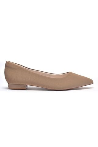Giày Búp Bê Mũi Nhọn Nude Đế Vuông 1cm, Giày Công Sở Nữ Êm Chân, Giày Bít Mũi Nữ Đế Thấp, Giày Bệt Nữ Cao Cấp, Giày Nữ Big Size, Thương Hiệu Merly 1488 Nâu Vân