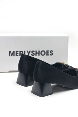 Giày Đế Thấp Gót Vuông 3cm Khóa GC Sang Trọng Merly 1581-3p Màu Đen Vân, Giày Công Sở Nữ, Giày Cao Gót 3cm, Giày Cao Gót Đế Vuông, Giày Bít Mũi Nữ, Giày Công Sở Nữ Êm Chân, Giày Mũi Vuông, Giày Công Sở Big Size
