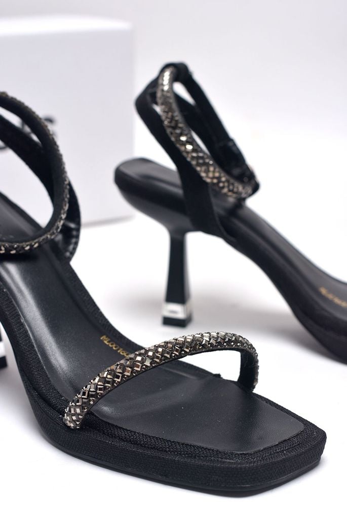 Sandal Cao Gót Một Quai Mảnh Đính Đá 7cm Đế Đúp Mũi Vuông, Giày Đi Tiệc, Giày Cao Gót 7cm, Giày Xăng Đan Big Size Merly 1600 Đen