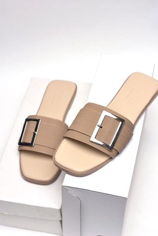 [35-43 Form To] Dép Nữ Quai Ngang Bệt Mũi Vuông Đính Khoá Gọn Chân Da Mềm Chống Xước Merly 1624 Nâu Vân, Dép Nữ Big Size