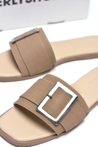 [35-43 Form To] Dép Nữ Quai Ngang Bệt Mũi Vuông Đính Khoá Gọn Chân Da Mềm Chống Xước Merly 1624 Nâu Vân, Dép Nữ Big Size