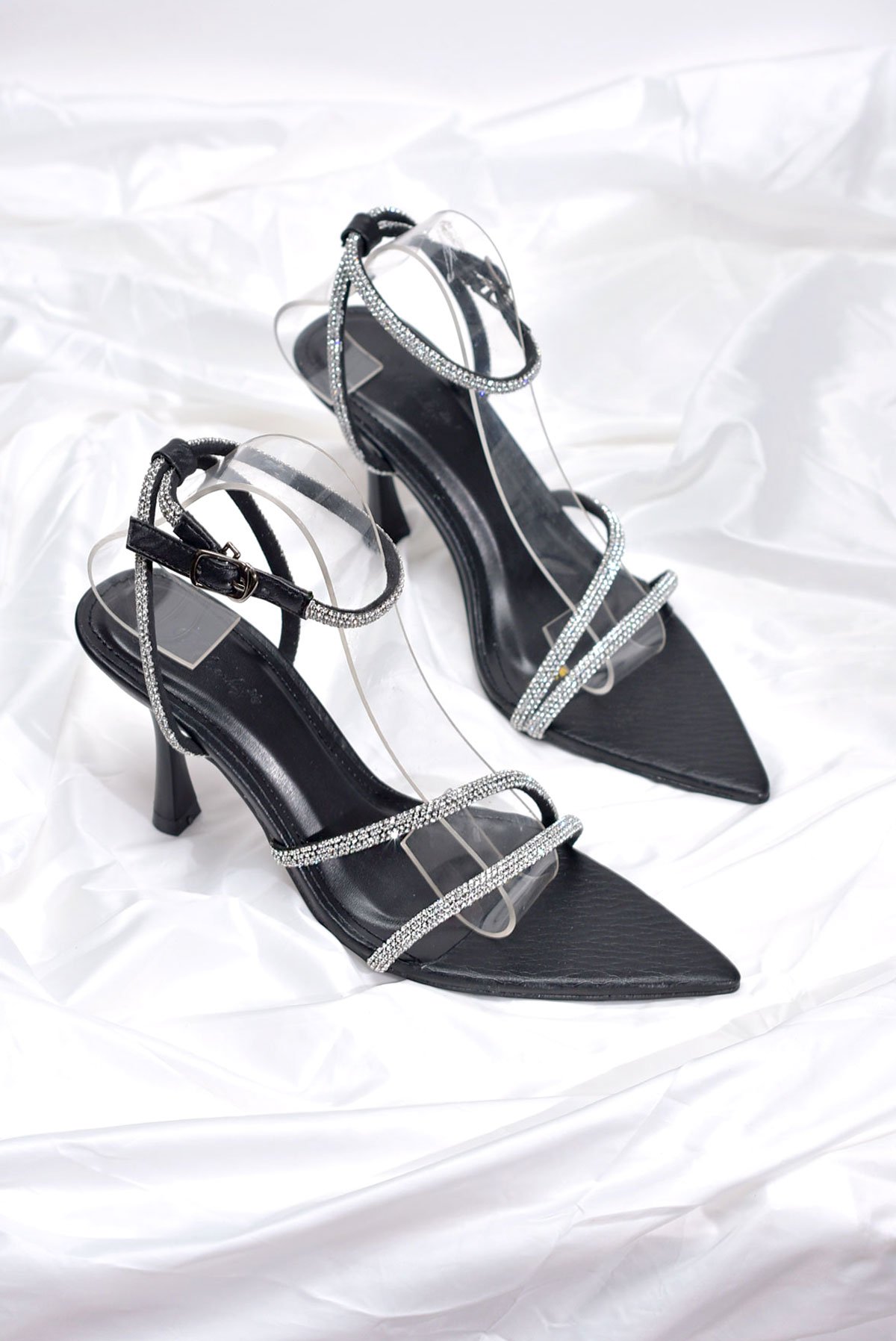 Giày Sandal Mũi Nhọn Dây Đá Gót Nhọn 9cm Đi Tiệc Sang Chảnh Merly 1625 Đen Sóng, Giày Cao Gót Đi Tiệc Big Size 35-43
