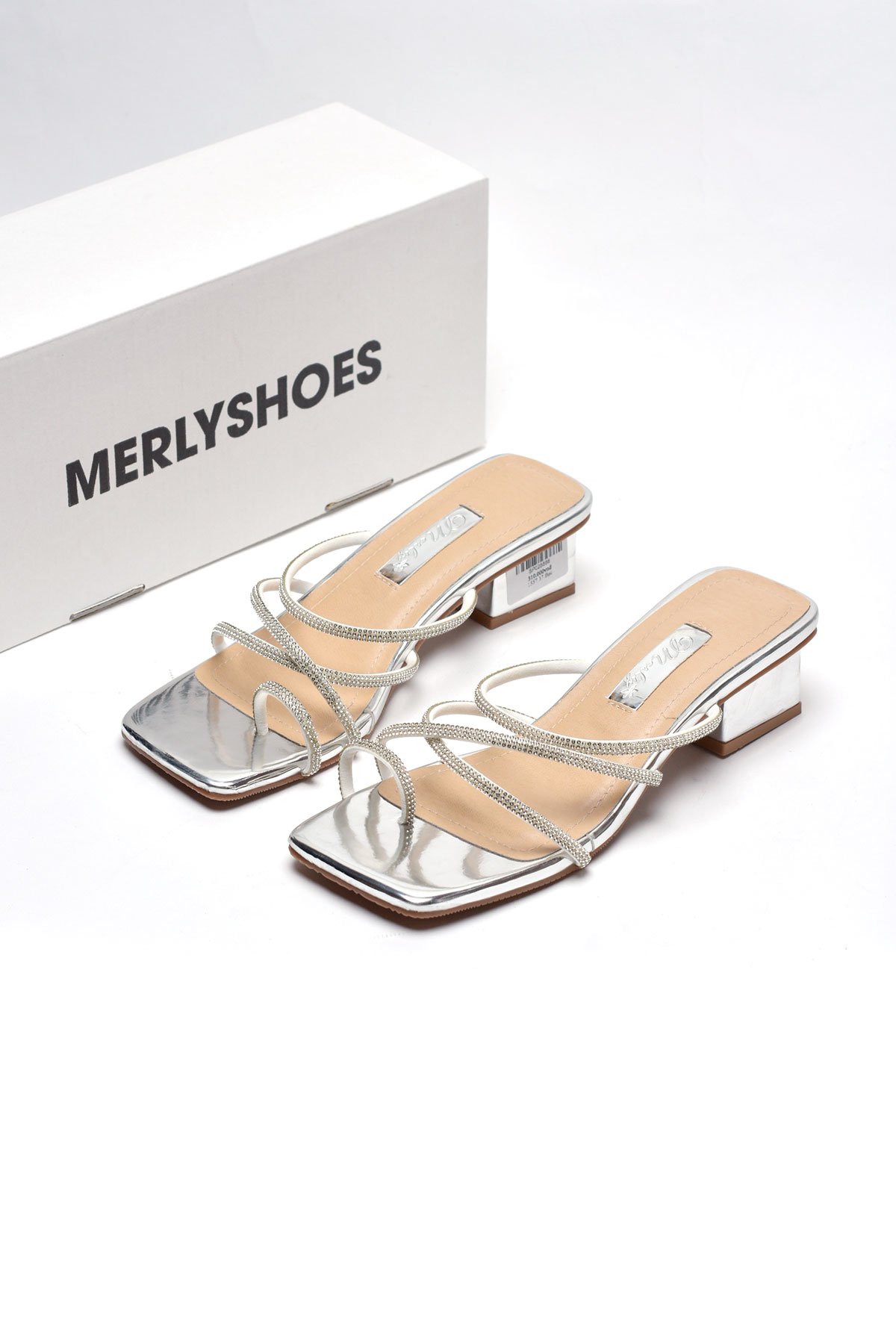 Guốc Cao Gót Đế Vuông 3cm Dây Mảnh Đính Đá [ 35 - 43 ] Dép Xỏ Ngón, Dép Màu Bạc, Dép Sandal Nữ, Dép Big Size Nữ Merly 1557 Bạc Metallic