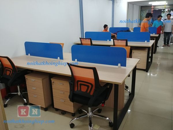 Bàn ghế văn phòng hiện đại hcm