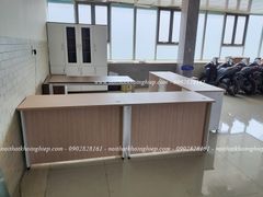 Bàn làm việc giá rẻ hcm -  kiểu bàn văn phòng giá tốt